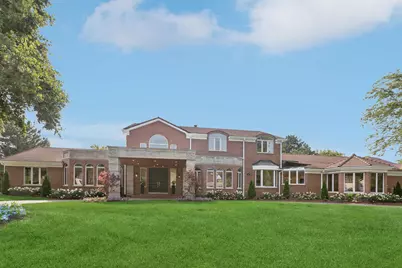 2430 Dorina Drive, Northfield, IL 60093 - Photo 2
