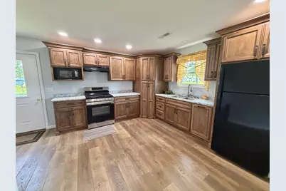 101 N Railroad Street, Patoka, IL 62875 - Photo 4