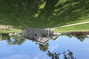 101 N Railroad St, Patoka, IL 62875 - Photo 10