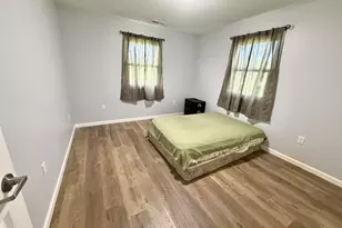 101 N Railroad St, Patoka, IL 62875 - Photo 8