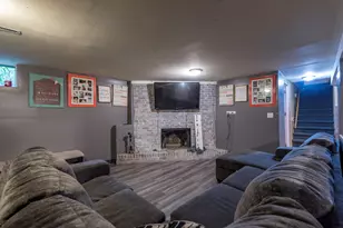 2408 Elim Ave, Zion, IL 60099 - Photo 24