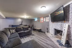 2408 Elim Ave, Zion, IL 60099 - Photo 22