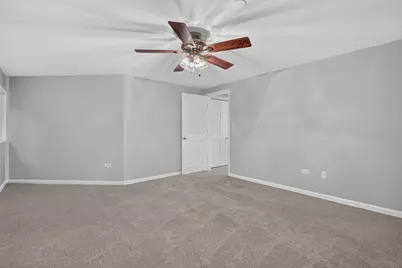 881 Heatherbrook Court, Wheaton, IL 60189 - Photo 18