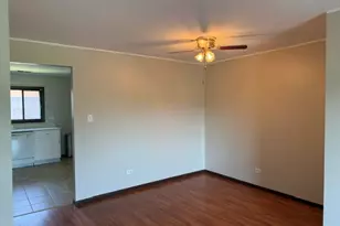 6408 Nature Dr, Oak Forest, IL 60452 - Photo 6