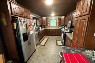 303 S Merritt St, Odin, IL 62870 - Photo 4
