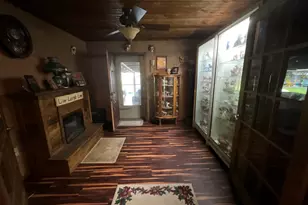 303 S Merritt St, Odin, IL 62870 - Photo 10