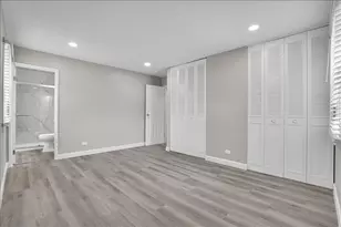 4255 Dixon Dr, Hoffman Estates, IL 60192 - Photo 18