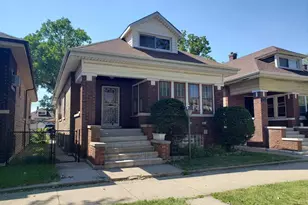 8414 S Aberdeen St, Chicago, IL 60620 - Photo 2