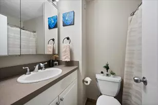10 E Ontario St, Chicago, IL 60611 - Photo 20