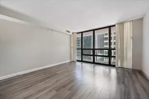 10 E Ontario St, Chicago, IL 60611 - Photo 16
