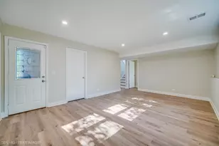 8131 W Evergreen Dr, Frankfort, IL 60423 - Photo 14