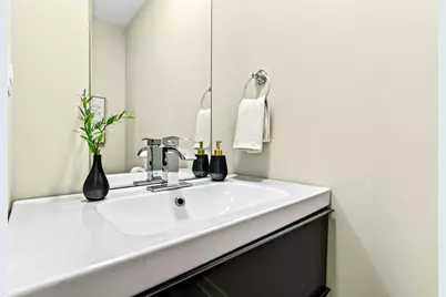 2534 W Haddon Avenue, Chicago, IL 60622 - Photo 14