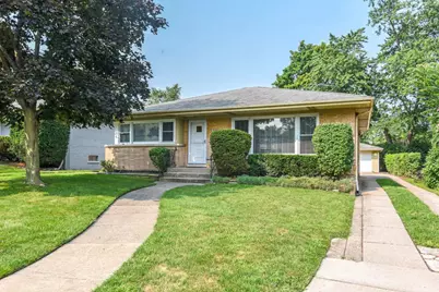 143 Thelin Court, Wilmette, IL 60091 - Photo 1