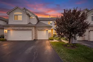 3371 Blue Ridge Dr, Carpentersville, IL 60110 - Photo 1