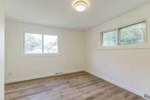 313 Grand Blvd, Loves Park, IL 61111 - Photo 20