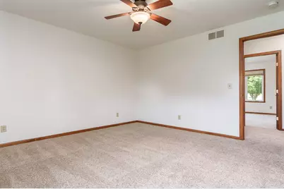 3047 Vaughndale Drive, Machesney Park, IL 61115 - Photo 26