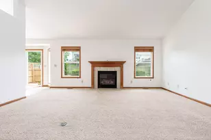 3047 Vaughndale Dr, Machesney Park, IL 61115 - Photo 8