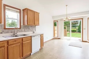 3047 Vaughndale Dr, Machesney Park, IL 61115 - Photo 16