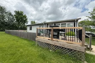 609 Tanglewood Rd, Matteson, IL 60443 - Photo 2