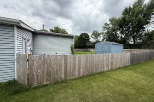 609 Tanglewood Rd, Matteson, IL 60443 - Photo 4