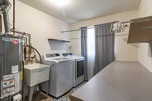 4239 Continental Dr, Waukegan, IL 60087 - Photo 16