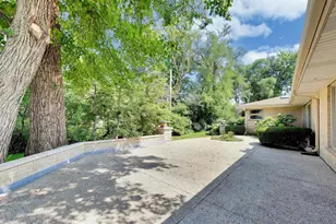 9139 Kedvale Ave, Skokie, IL 60076 - Photo 46