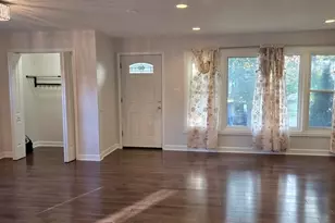 16007 Vine Ave, Harvey, IL 60426 - Photo 2