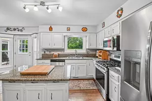 5N630 Leslie Ct, Saint Charles, IL 60175 - Photo 24