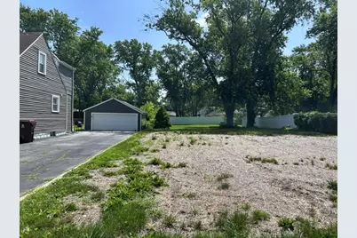 23 N Wabash Avenue, Glenwood, IL 60425 - Photo 2