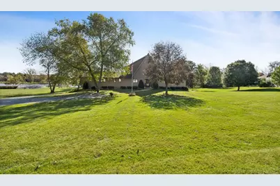 33829 N Fischer Drive, Ingleside, IL 60041 - Photo 4