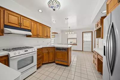 2922 Sunnyside Avenue, Westchester, IL 60154 - Photo 24