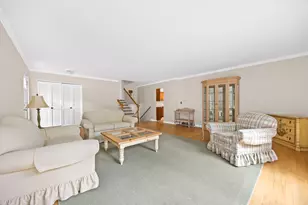 2922 Sunnyside Ave, Westchester, IL 60154 - Photo 8