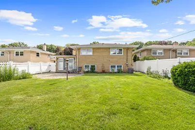 2922 Sunnyside Avenue, Westchester, IL 60154 - Photo 32
