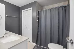 26 Skyview Dr, Springfield, IL 62702 - Photo 20