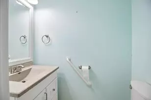 26 Skyview Dr, Springfield, IL 62702 - Photo 8