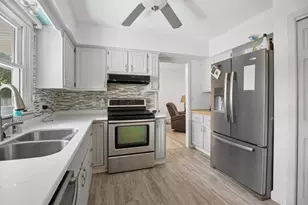 26 Skyview Dr, Springfield, IL 62702 - Photo 10