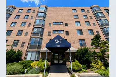 606 E Woodland Park Avenue #306, Chicago, IL 60616 - Photo 1