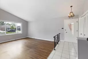 5302 Jarvis Ave, Skokie, IL 60077 - Photo 16