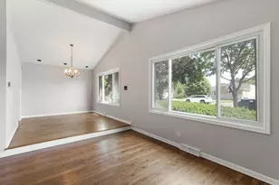 5302 Jarvis Ave, Skokie, IL 60077 - Photo 6