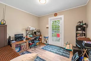 6918 Parkside Ave, Countryside, IL 60525 - Photo 8