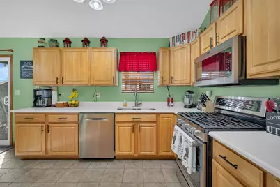 1540 Carol Anne Drive, Morris, IL 60450 - Photo 8