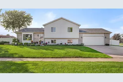 1540 Carol Anne Drive, Morris, IL 60450 - Photo 2