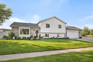 1540 Carol Anne Dr, Morris, IL 60450 - Photo 1