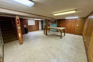 303 Gayle Ave, Dekalb, IL 60115 - Photo 12