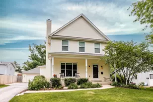 750 N River St, Batavia, IL 60510 - Photo 2