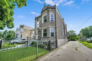 2139 S Homan Ave, Chicago, IL 60623 - Photo 34