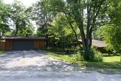 3N353 Pine Hills Road, Saint Charles, IL 60175 - Photo 2