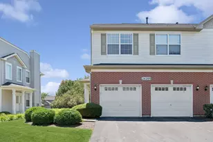 24209 Walnut Cir, Plainfield, IL 60585 - Photo 2