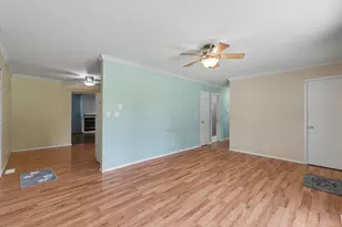 406 Northgate Dr, Saint John, IL 61873 - Photo 8