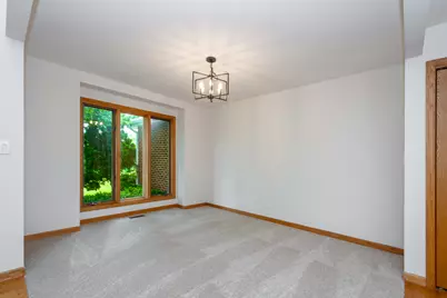 2302 English Prairie Road, Spring Grove, IL 60081 - Photo 24